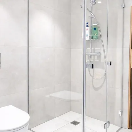 Design Penthouse With Private Sauna & Sunset Balcony 탈린